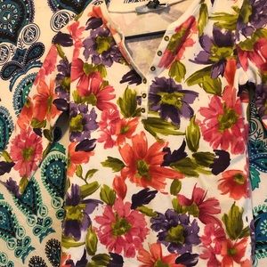 Floral shirt.
